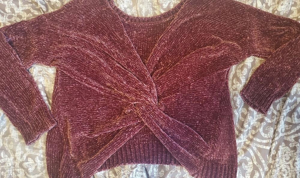 2/15$ Knit Sweater